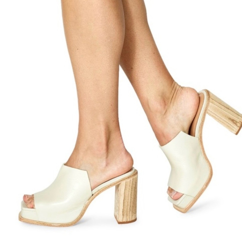Wal & Pai Leather Denker Platform Heel - Size 37